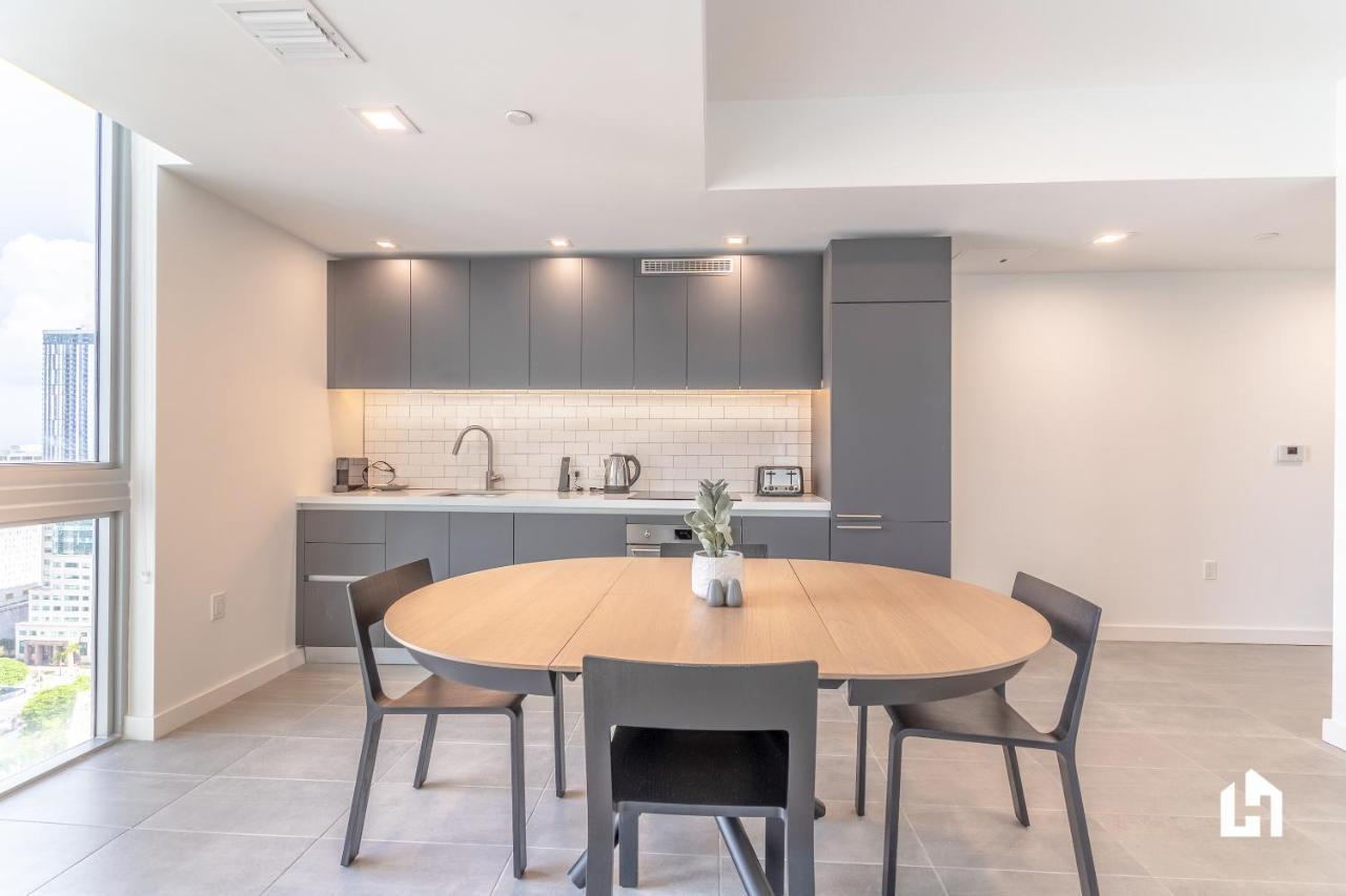Downtown Miami Condos By Lua Host Eksteriør bilde